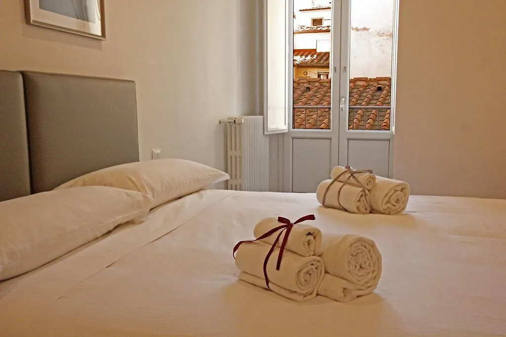 Domus Fernanda Apartment Florence